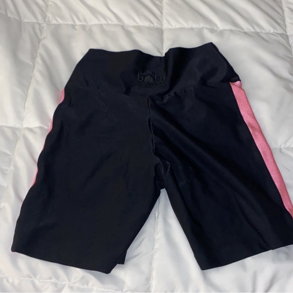 Booty by Brabants track shorts and sports bra - Picture 4 of 6